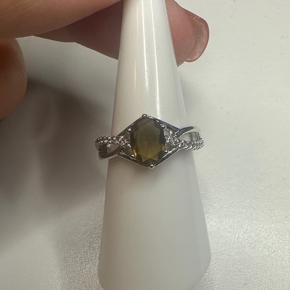 Bomb Party Ring with Smokey Quartz - Picture 2 of 6